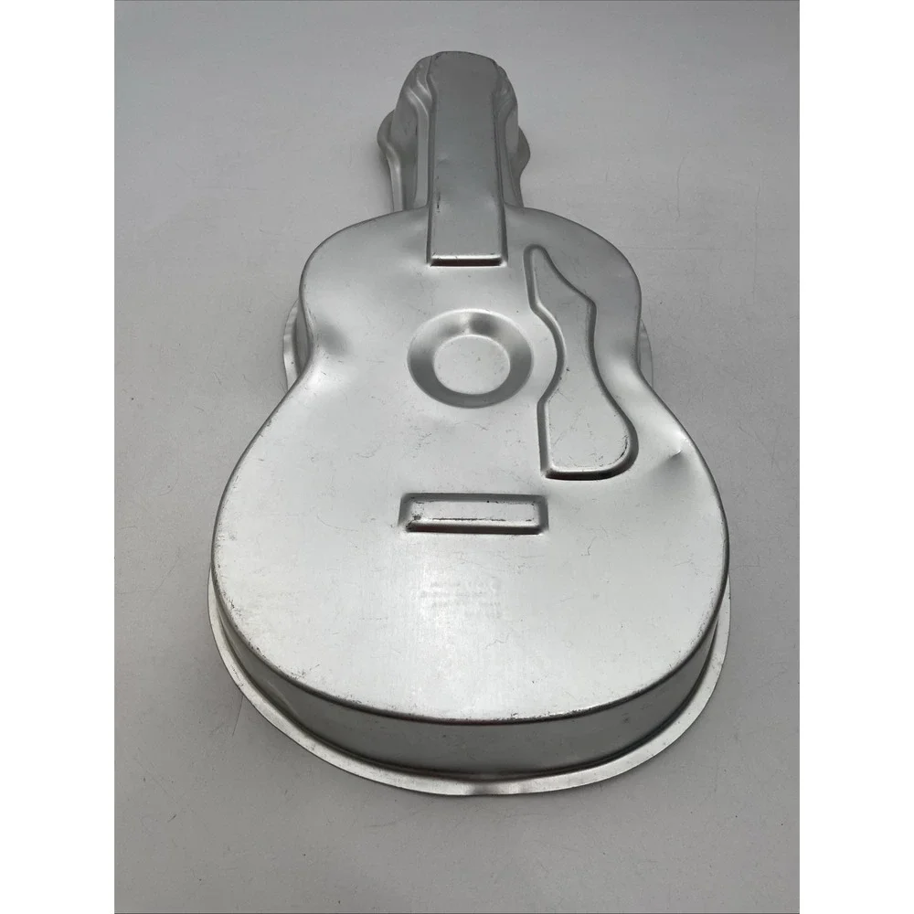 Wilton Cake Pan Acoustic Guitar 1977 502-933 w/Instructions Insert